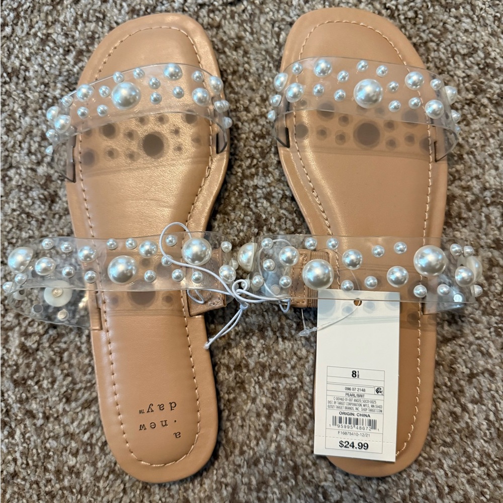 Target a new day Clear Pearl slide sandals